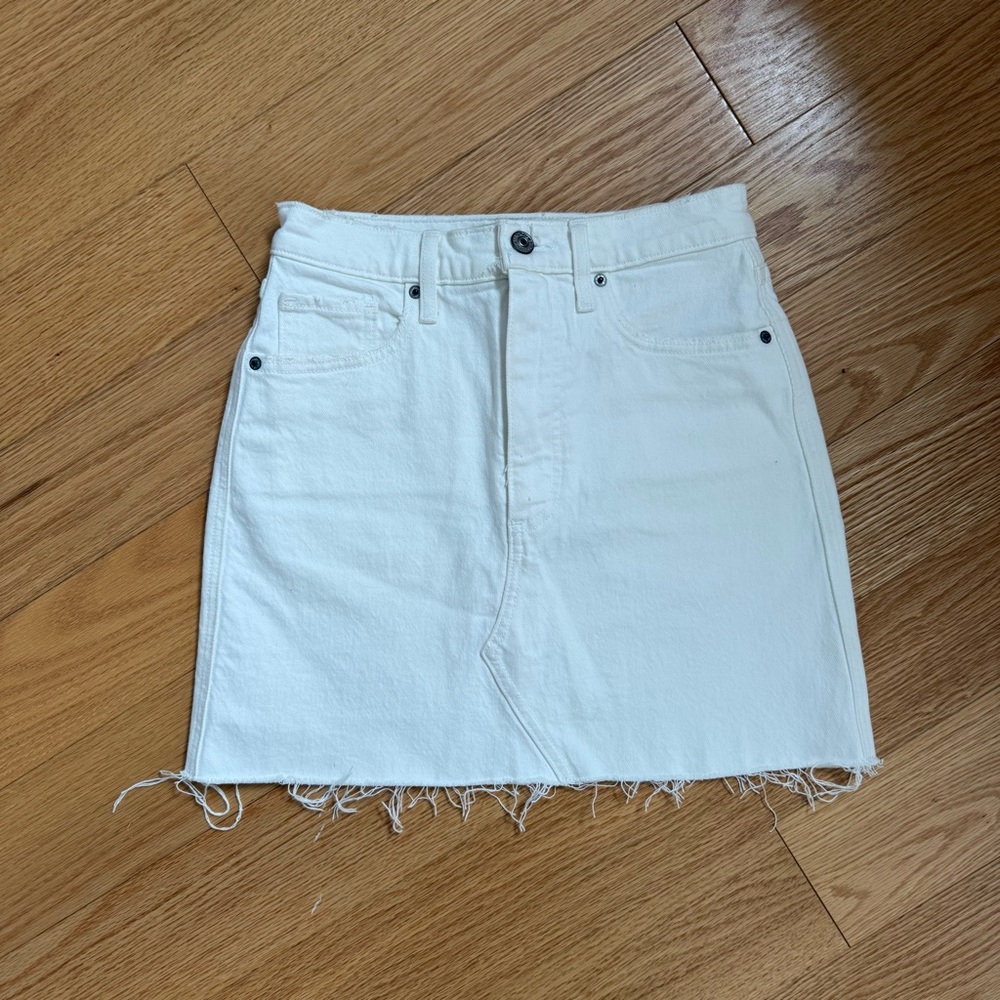 BNWOT Abercrombie White Denim Skirt